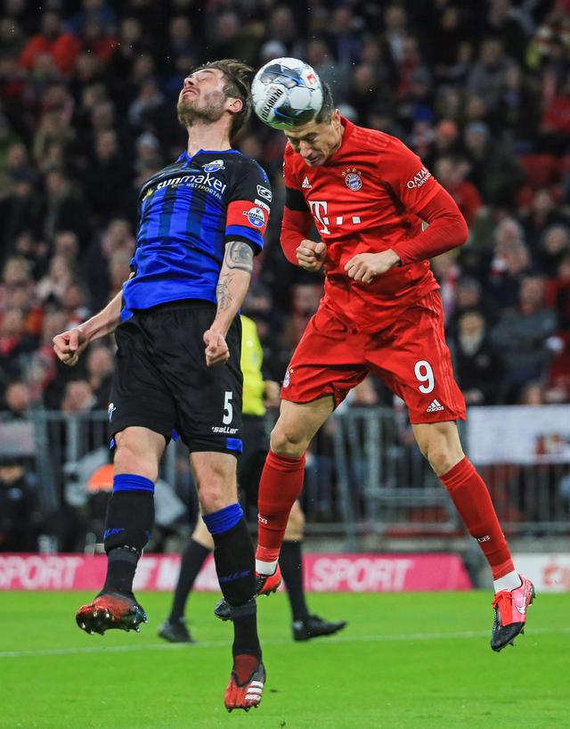 而梁文冲的 而梁文冲的