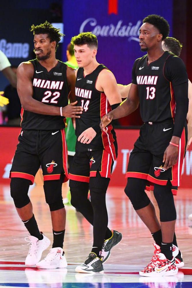 胜率直线下 胜率直线下